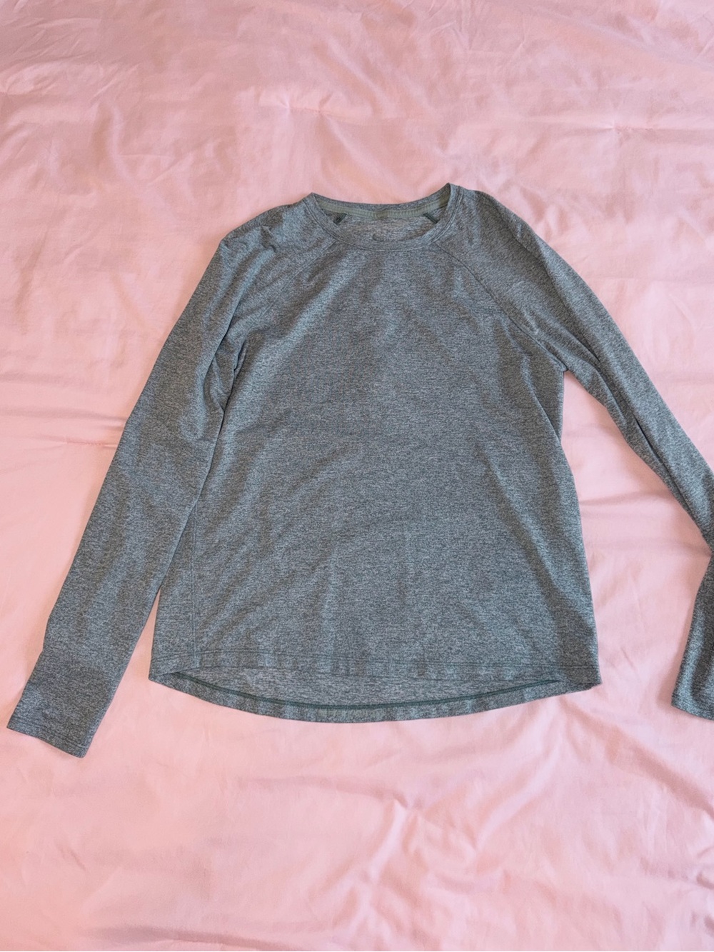 Lululemon long sleeve loose fit